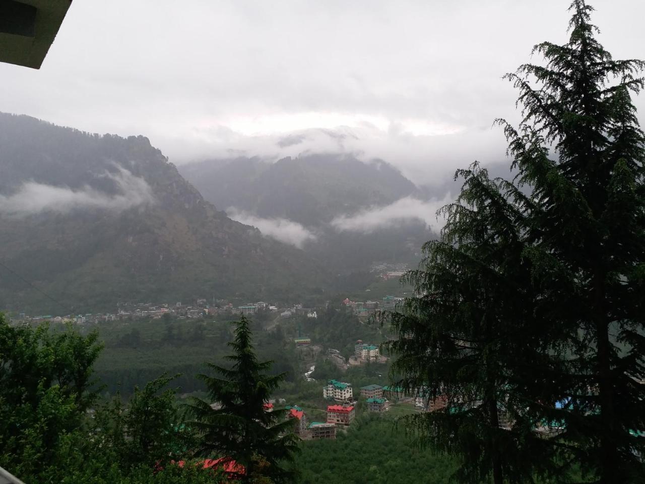 Hotel Seven Hills Manali المظهر الخارجي الصورة